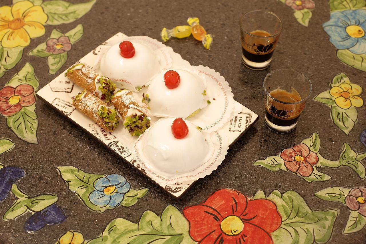 La Dimora Del Marchese Bed & Breakfast Catania Exterior photo